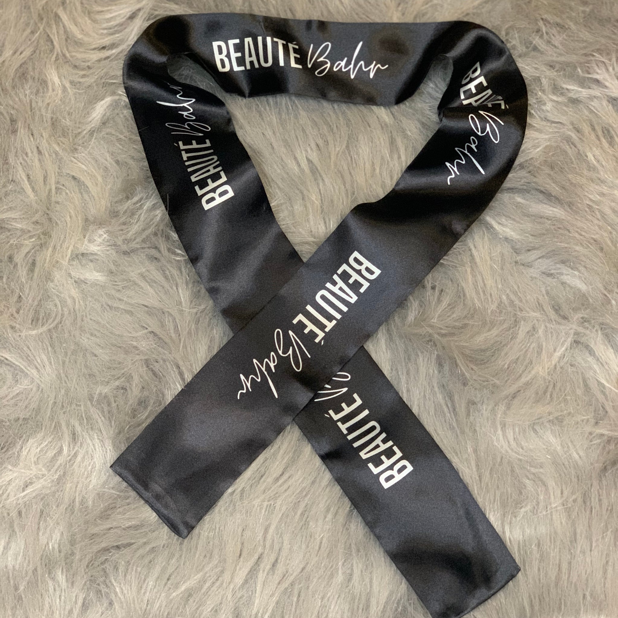 BEAUTÉ BAHR SATIN WRAP ( PRE ORDER/ JANUARY 2022)